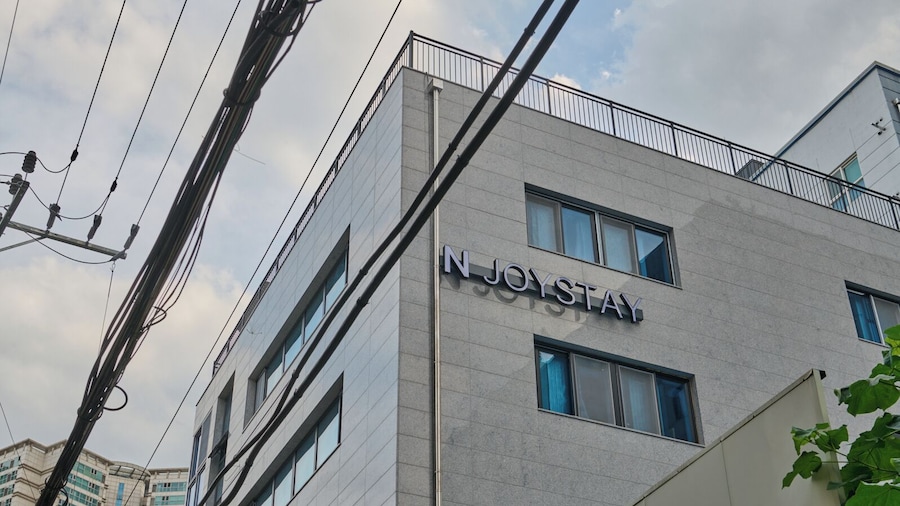 N Joy Stay