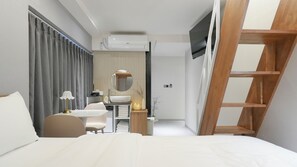Family Triple Room | Laptop workspace, free WiFi - N Joy Stay (Seoul)