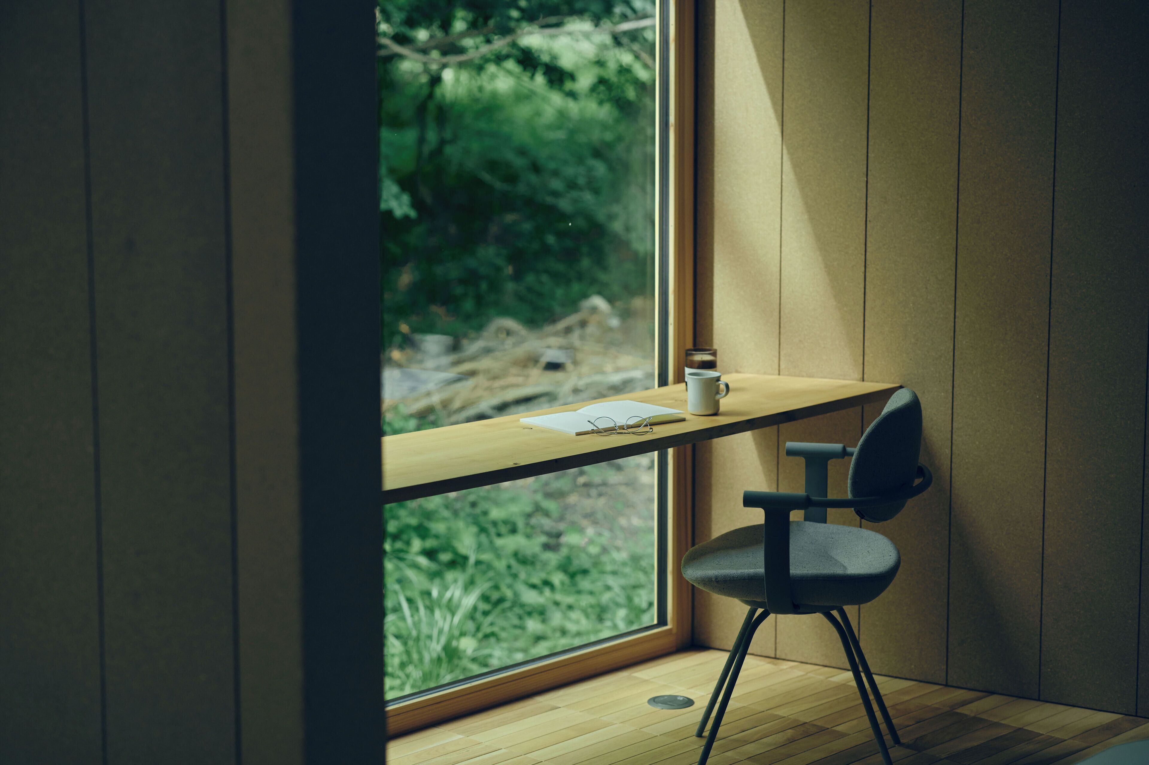 Casa, dormitori mixt, bany privat, vistes al jardí | Interior