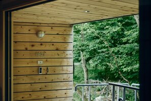 Khuôn viên nơi lưu trú