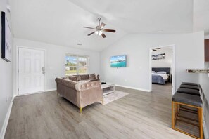 3 Schlafzimmer, Bügeleisen/Bügelbrett, kostenloses WLAN, Bettwäsche