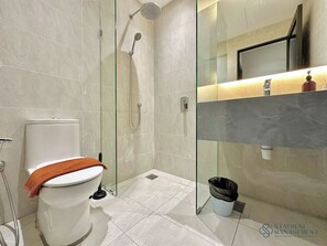 Deluxe-lejlighed - 3 soveværelser - balkon - byudsigt | Badeværelse