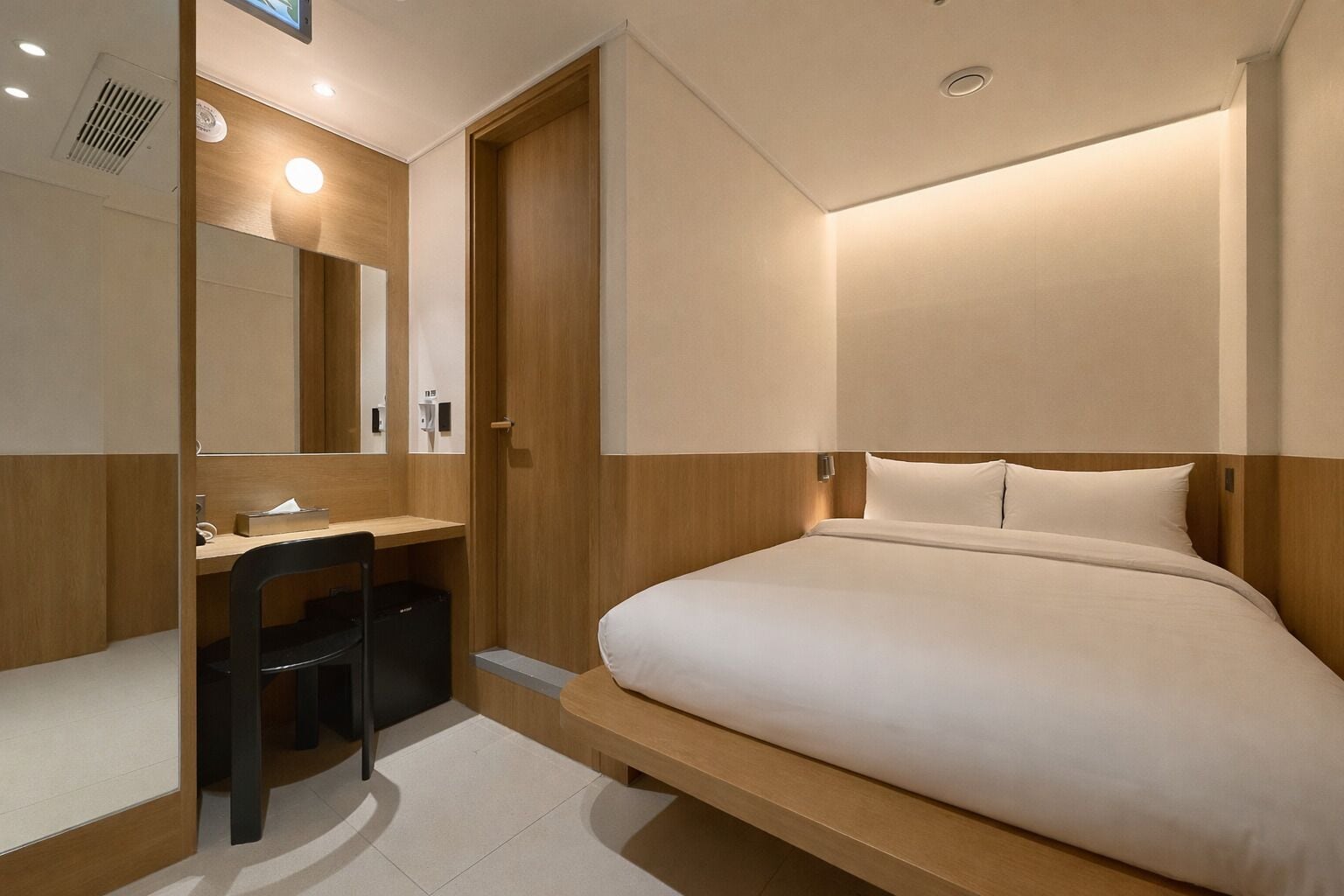 Dobbeltrom – standard | Skrivebord og wi-fi (inkludert)