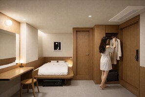 Desk, free WiFi - HOTEL ON YOU (Seoul)