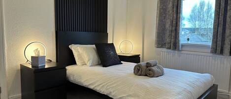 Internet, bed sheets