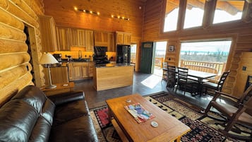 Chalet Deluks, 2 kamar tidur, Bebas Asap Rokok, pemandangan teluk | Area keluarga