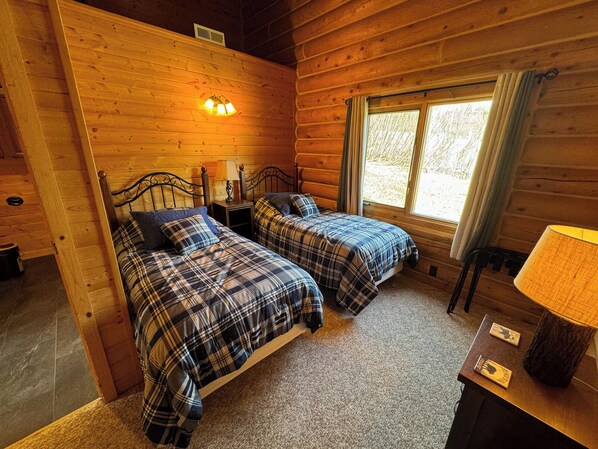 Chalet Deluxe, 2 habitaciones, para no fumadores, vista a la bahía | Tabla de planchar con plancha y wifi gratis 