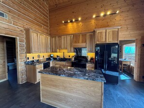 Chalet Deluxe, 2 habitaciones, para no fumadores, vista a la bahía | Cocina privada | Microondas 