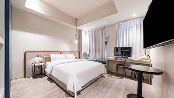 Deluxe Double - Non-Smoking Room | Free WiFi