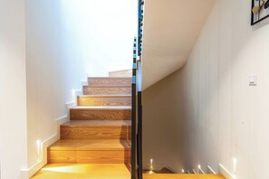 Interior - Boavista Park Serralves Family House (Porto)