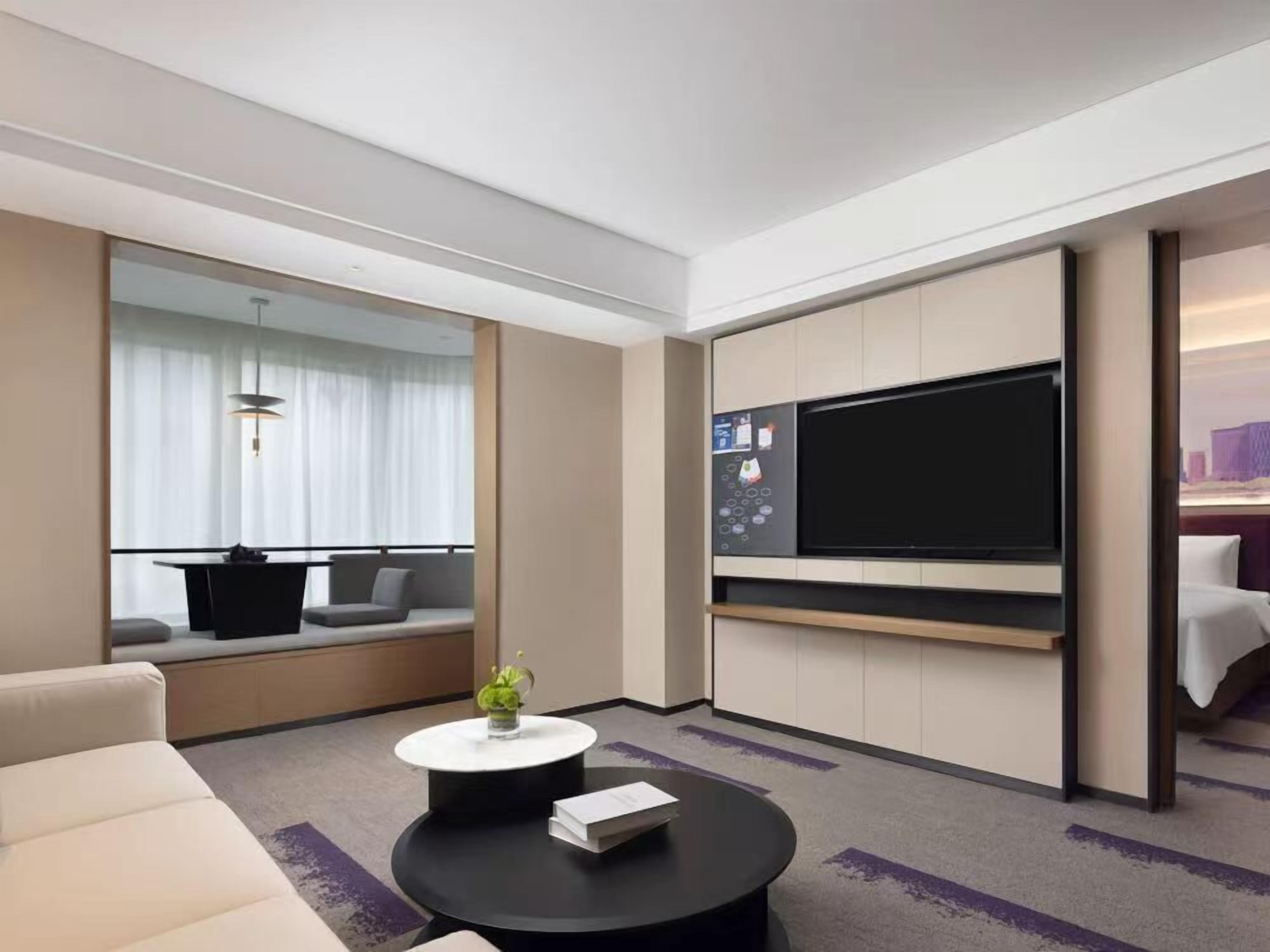 Suite superior | Escritorio, espacio para trabajar con un portátil, wifi gratis