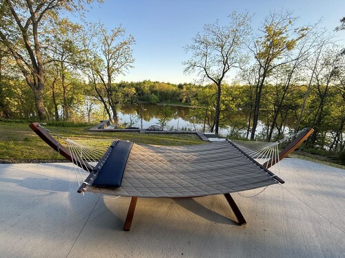 The Overhang · Luxury River Retreat with Sauna, Hot Tub, Movie Theater, & Arcade