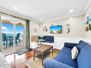 TV - Sunchase10B* Directly On The Beach! Honeymoon Studio-Amazing Views & Private Beach (Miramar Beach)