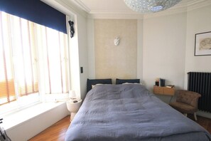 1 bedroom, iron/ironing board, WiFi, bed sheets - Cosy 2 pièces Près de Montmartre (Paris)