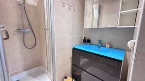 Hair dryer - 1-Bedroom – Place d’Italie / Montsouris (Paris)