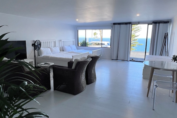 1 habitación, tabla de planchar con plancha y wifi