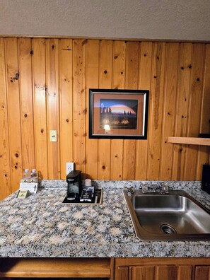 Interior - Alpine Lodge (Red Lodge)