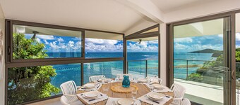 Villa Cove Martinique with panoramic sea view