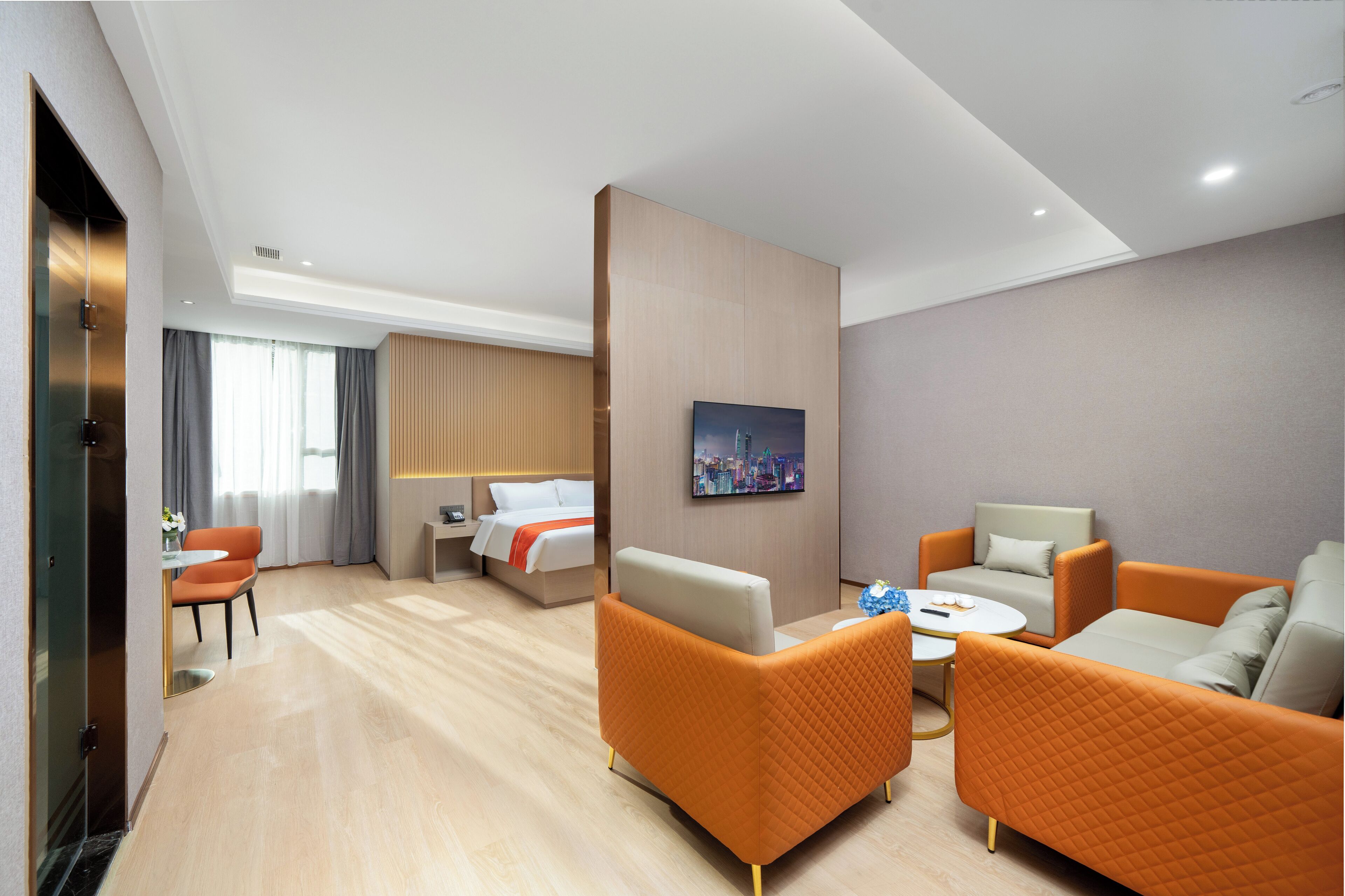 Tirai kedap cahaya, setrika/meja setrika, dan Wi-Fi gratis