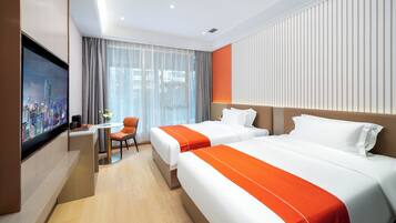 Cortinas blackout, ferros/tábuas de passar roupa, Wi-Fi de cortesia