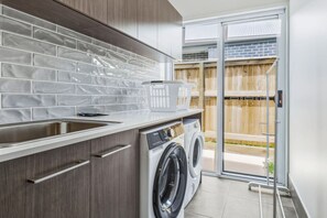 Interior - Brand new 4BR Family Home in Peaceful Park Ridge (Park Ridge)