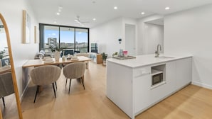 Unclassified image, 2 of 41, button - Modern 2BR Apartment on Coronation Drive, Toowong (Toowong)