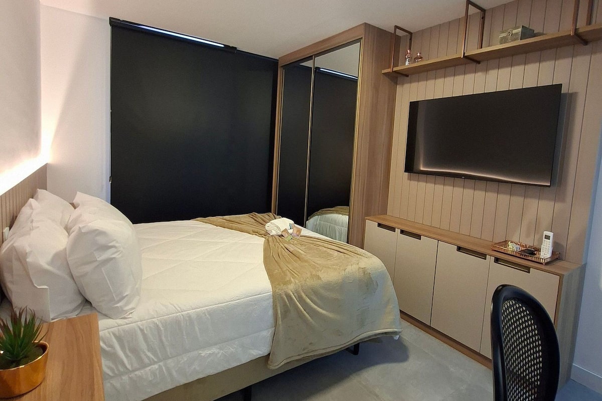 基础公寓 | 办公桌、熨斗/熨衣板、免费 WiFi