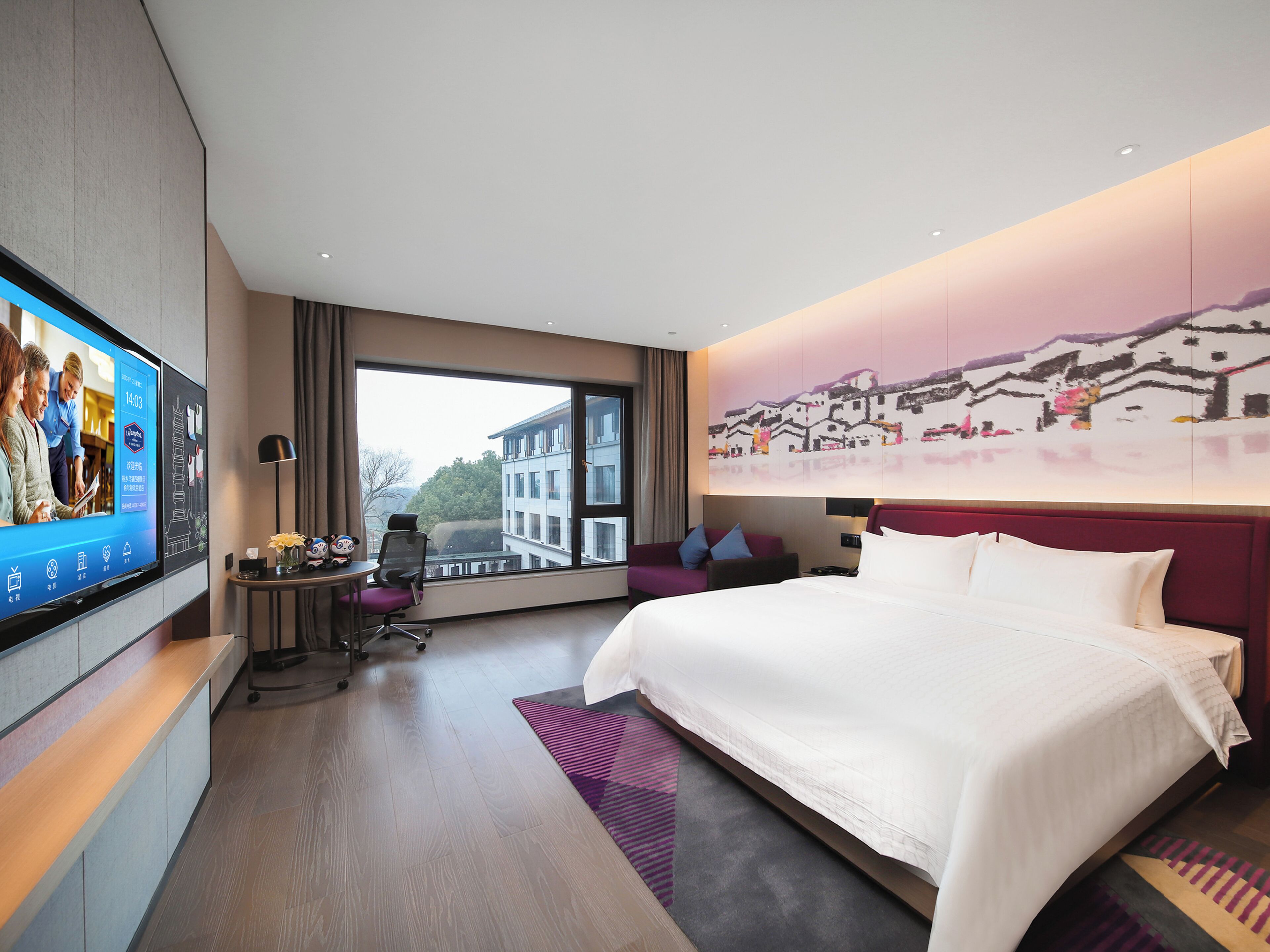 Kahden hengen superior-huone | Ylelliset vuodevaatteet, minibaari, työpöytä