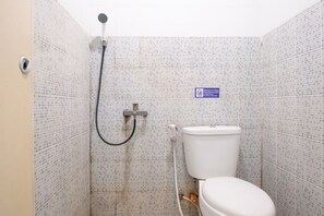 Bathroom - Dream Memory Semarang, by INNCA COLLECTION (Semarang)