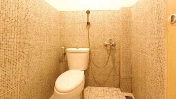 Standard Room | Bathroom | Free toiletries, towels, soap