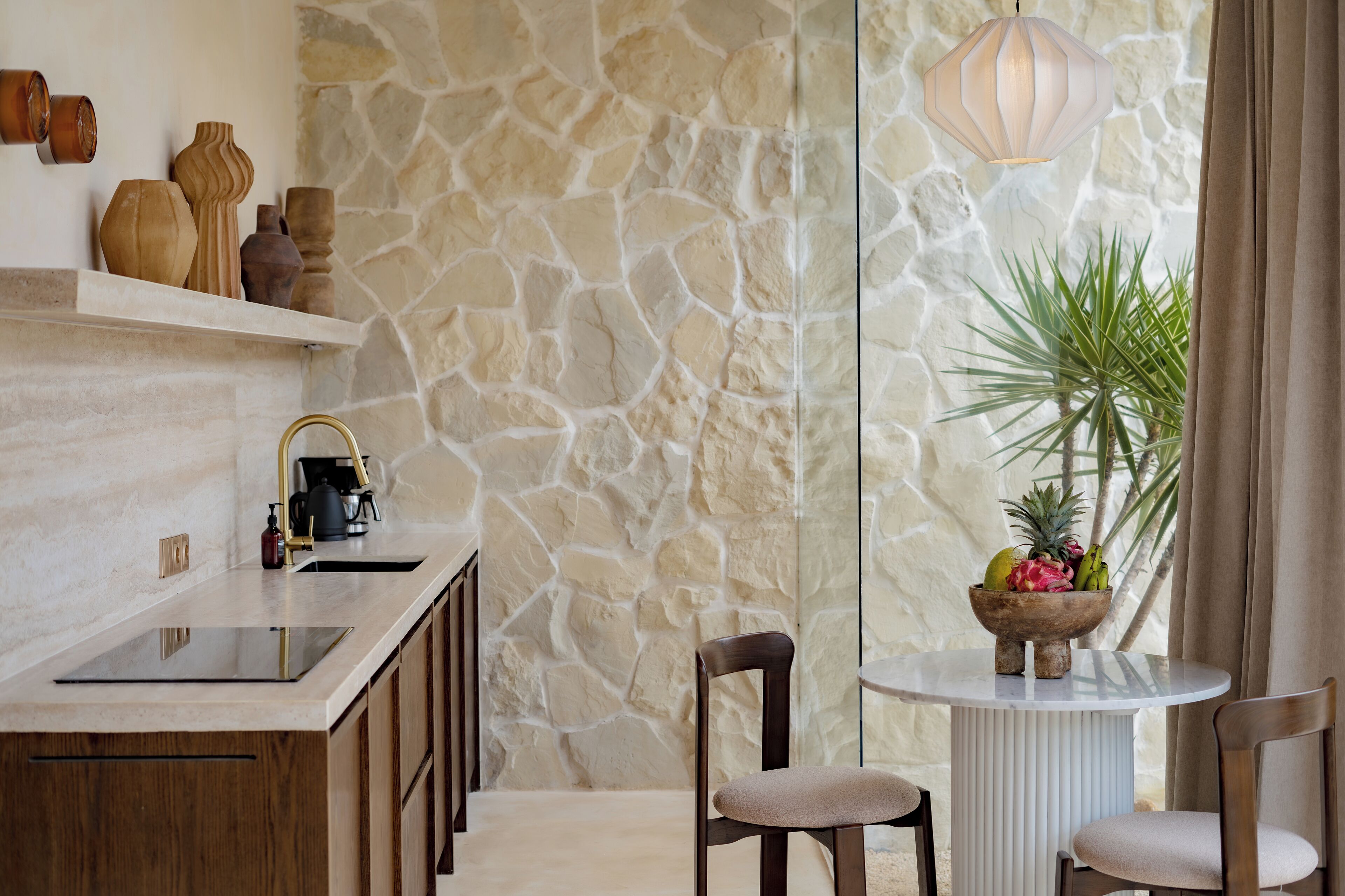 Phòng Suite Exclusive, 1 phòng ngủ, sân hiên, quang cảnh hồ bơi | Bếp riêng | Tủ lạnh nhỏ, lò vi sóng, bếp nấu, dụng cụ pha cà phê/trà 