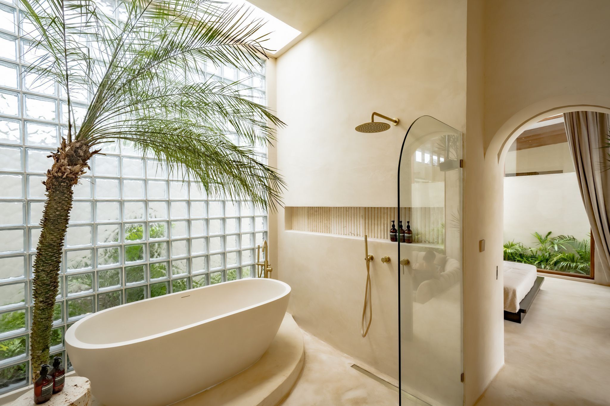 Luxury-Suite, 1 Schlafzimmer, Terrasse, Poolblick | Badezimmer