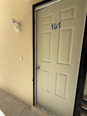 Exterior detail - Tranquil 2-bedroom condo with AC in vibrant Tulum (Tulum)