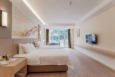 Shenzhen Jinsha Resort Hotel