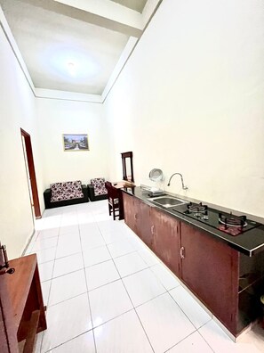 Interior - Hotel Karanggoso Indah (Watulimo)