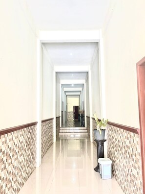 Interior - Hotel Karanggoso Indah (Watulimo)