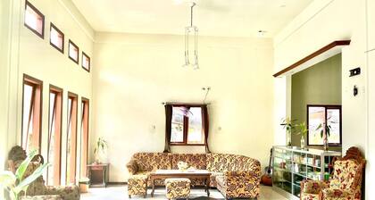 Hotel Karanggoso Indah