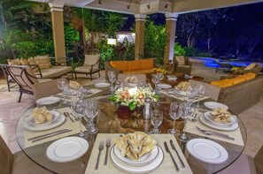 Outdoor dining - 6BR Modern Villa w/ Private Pool and Staff-TEKTV (St. James)