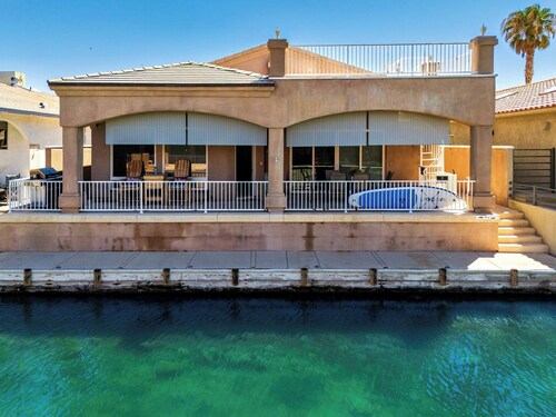 Dock & Chill – Parker Riverfront on Colorado River