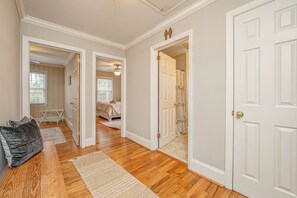 3 bedrooms, iron/ironing board, Internet, bed sheets - Cozy 3BR Home w/ Porch Near Downtown Fayetteville (Fayetteville)