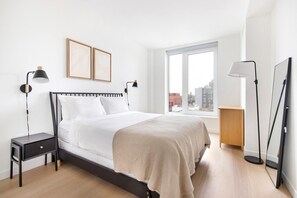 Iron/ironing board, WiFi, bed sheets - Blueground | Gowanus, view, nr Prospect Park (New York)