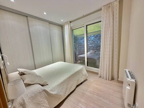 Room - Itsasargi Home, in the heart of the old town (Bermeo)