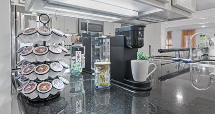 4 BR home 2 mins to NRG, 5 mins Med Center