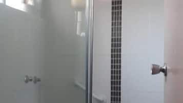 Family Room, Balcony, Courtyard View | Bathroom | Hair dryer, towels, soap, shampoo