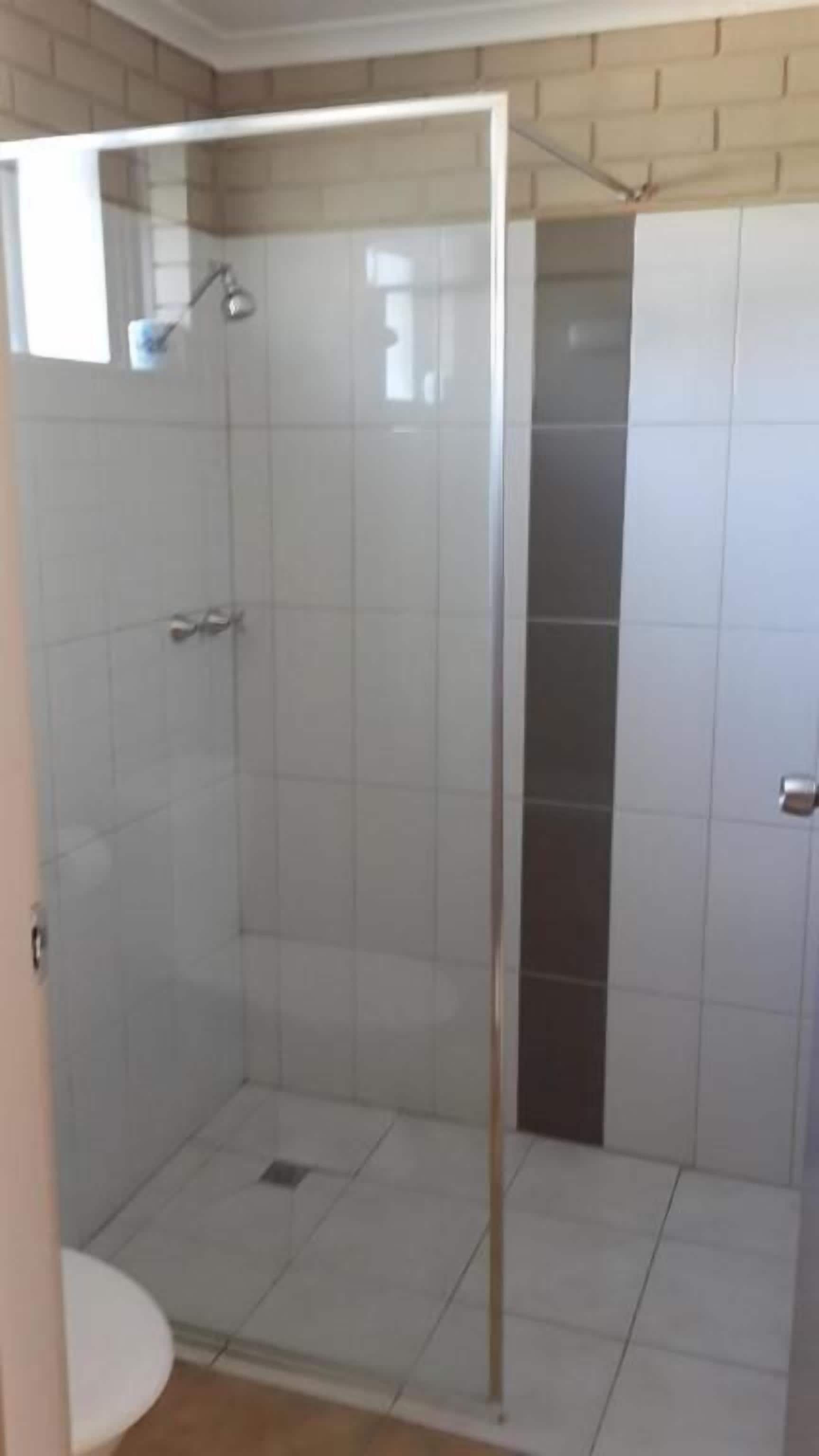 Hårføner, håndklær, såpe og sjampo