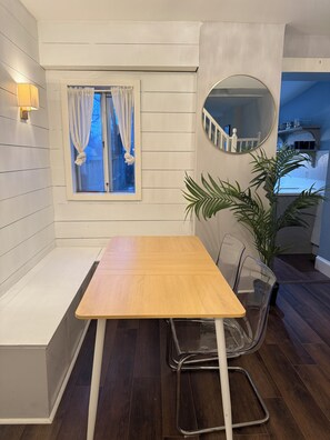 Dining - Parkside Gem - Safe, Quiet, Steps to Patterson Park (Baltimore)