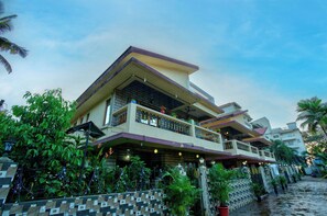 บริเวณภายนอก