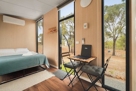 1 bedroom, WiFi, bed sheets. Kiara 1 By Tiny Away