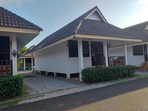 Family Room, Balcony | Exterior
