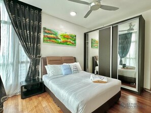 Classic-lejlighed - 2 soveværelser - balkon - byudsigt | Mørklægningsgardiner, strygejern/strygebræt, gratis Wi-Fi